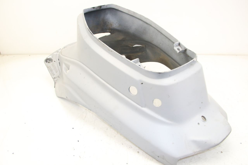 photo de CARENA POSTERIORE MBK BOOSTER SPIRIT 50 (1999 - 2003) - Dettagli dei punti di fissaggio