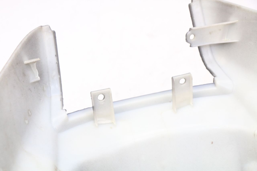 photo de CARENA POSTERIORE MBK BOOSTER SPIRIT NAKED 50 (2004 - 2017) - Primo piano tecnico