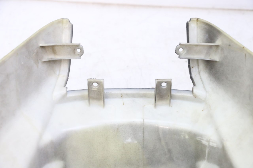 photo de CARENA POSTERIORE MBK BOOSTER SPIRIT NAKED 50 (2004 - 2017) - Primo piano tecnico