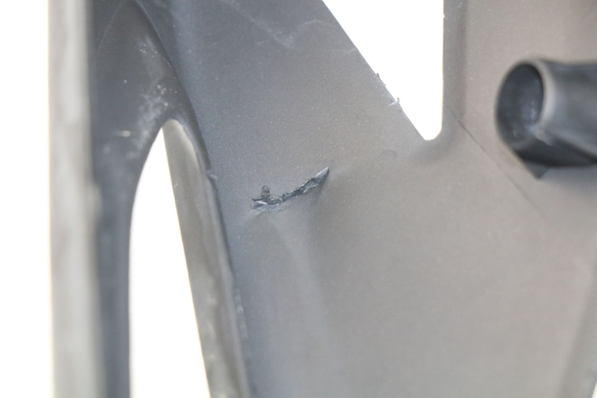 photo de Carena posteriore MV AGUSTA BRUTALE R WALLY 910 (2008 - 2008) - Primo piano tecnico