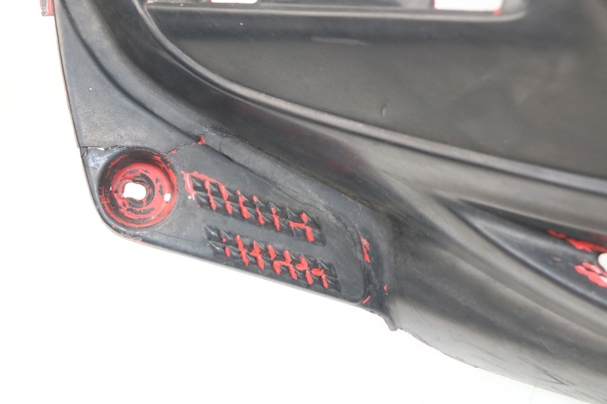 photo de CARENAGE POSTERIORE YAMAHA BW'S 50 (1999 - 2003) - Focus sulla struttura