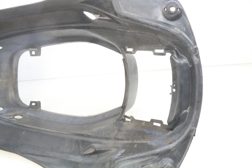 photo de CARENAGE POSTERIORE YAMAHA BW'S 50 (1999 - 2003) - Zoom sullo stato d'uso