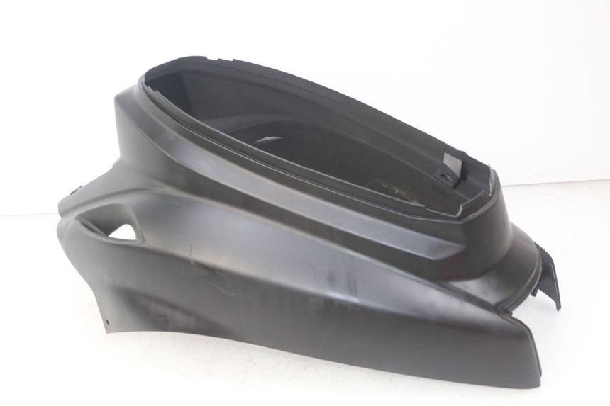 photo de CARENA POSTERIORE YAMAHA BW'S EASY 50 (2013 - 2016) - Primo piano tecnico