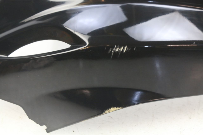 photo de CARENA POSTERIORE YAMAHA BW'S NAKED 50 (2008 - 2019) - Dettagli dei punti di fissaggio