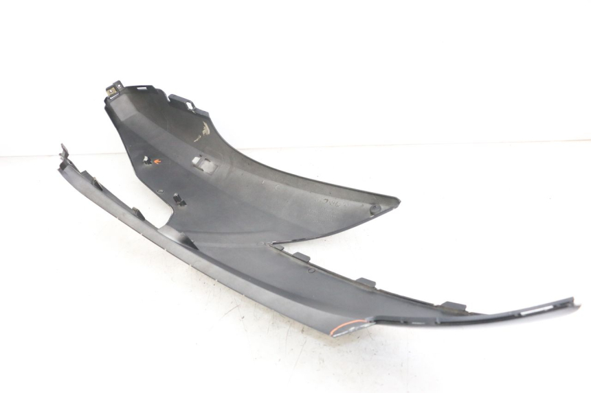 photo de CARENA POSTERIORE KYMCO DINK 4T 50 (2007 - 2018) - Stato della superficie e materiale