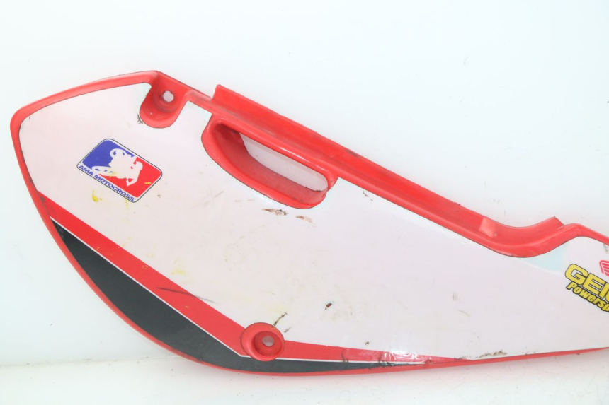 photo de CARENATURA POSTERIORE CRZ DIRTBIKE 140 - Zoom sullo stato d'uso