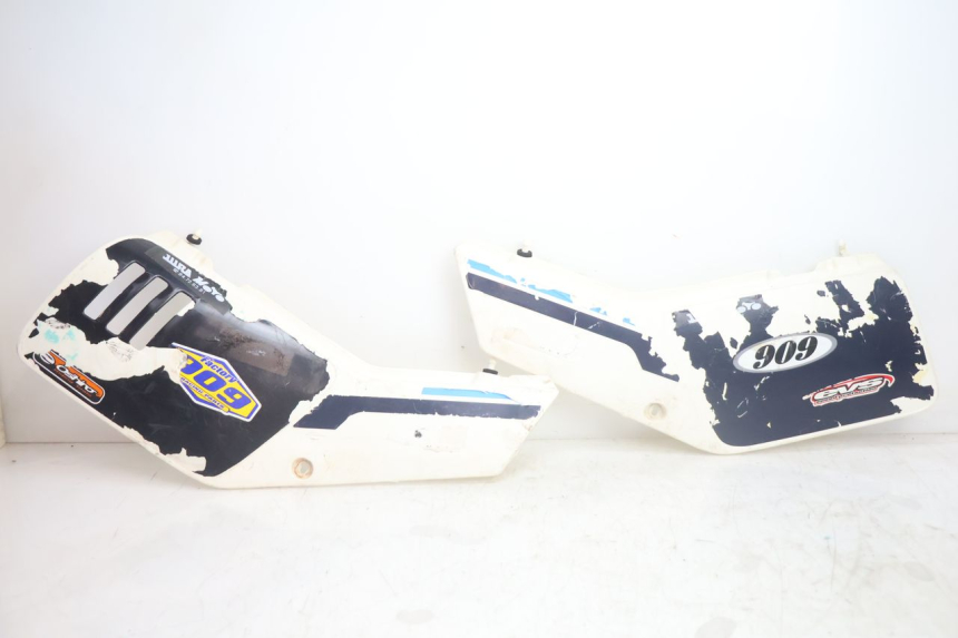 photo de CARENA POSTERIORE SUZUKI DR S 600 (1985 - 1989) - Vista principale