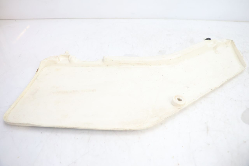 photo de CARENA POSTERIORE SUZUKI DR S 600 (1985 - 1989) - Altra vista dell'articolo