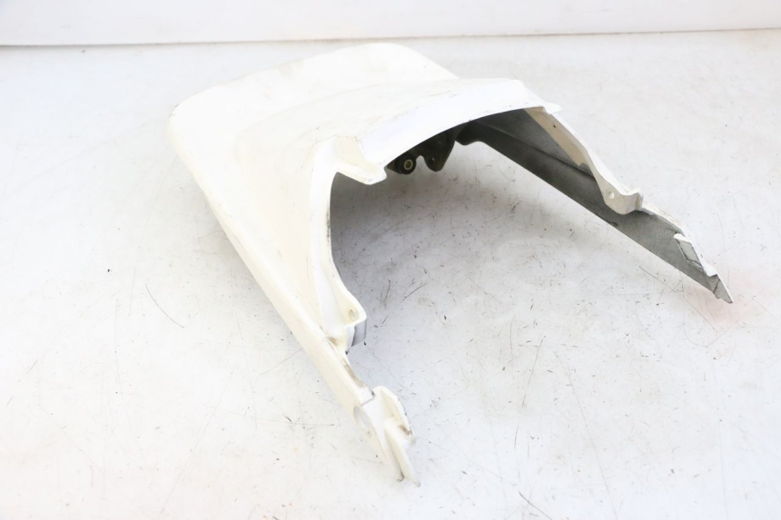 photo de CARENA POSTERIORE YAMAHA FJ 36Y 1100 (1984 - 1985) - Dettagli dei punti di fissaggio