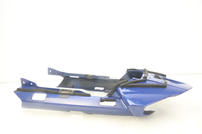 photo de CARENA POSTERIORE YAMAHA FJR ABS 1300 (2016 - 2020) - Zoom sullo stato d'uso