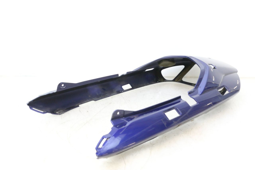 photo de CARENA POSTERIORE YAMAHA FJR 1300 (2001 - 2005) - Caratteristiche distintive