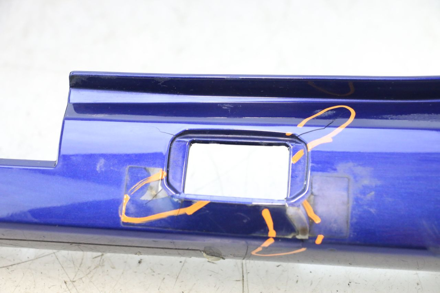 photo de CARENA POSTERIORE YAMAHA FJR 1300 (2001 - 2005) - Dettagli dei punti di fissaggio