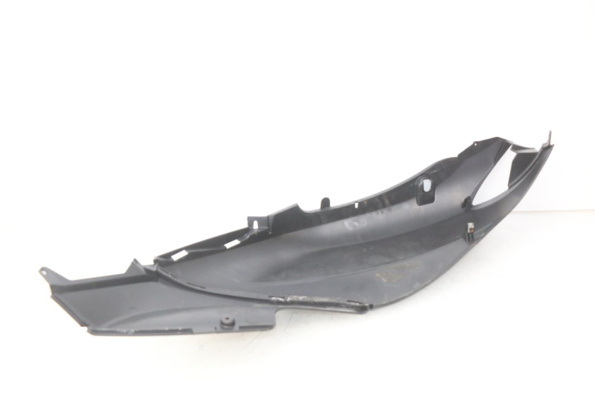 photo de CARENAGE POSTERIORE PIAGGIO FLY 2T 50 (2004 - 2017) - Foto prodotto supplementare