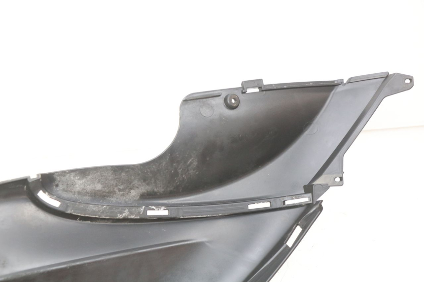 photo de CARENAGE POSTERIORE PIAGGIO FLY 2T 50 (2004 - 2017) - Ispezione visiva dettagliata