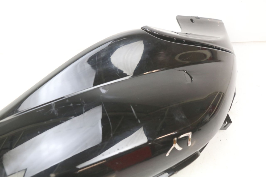 photo de CARENAGE POSTERIORE PIAGGIO FLY 2T 50 (2004 - 2017) - Stato della superficie e materiale
