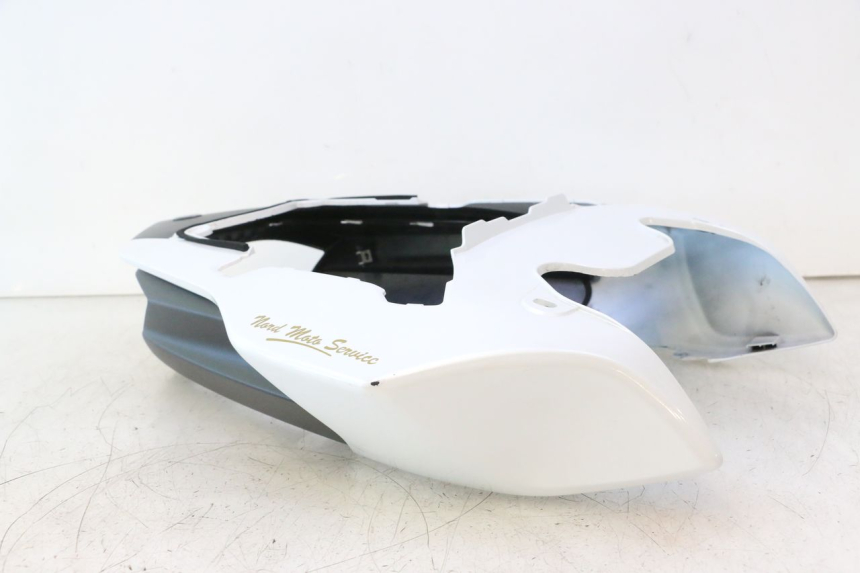 photo de CARENA POSTERIORE YAMAHA FZ8 800 (2010 - 2016) - Zoom sullo stato d'uso