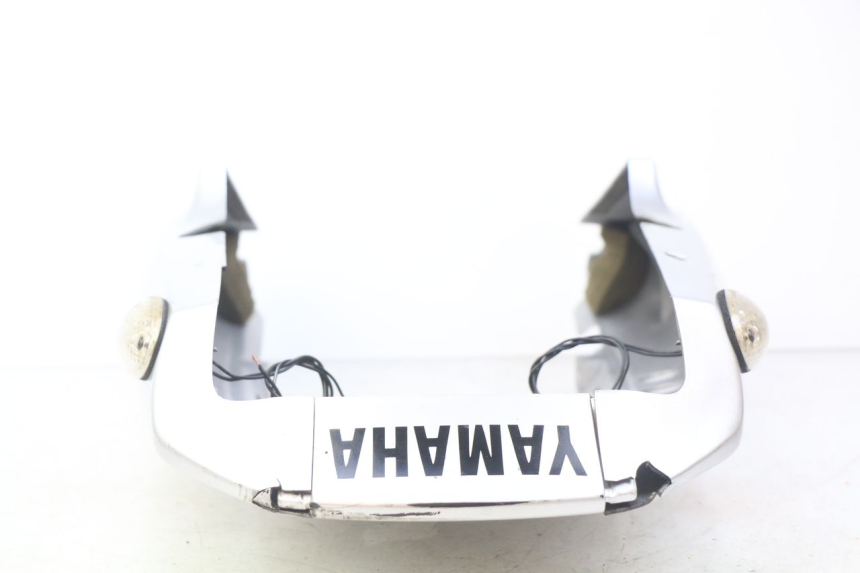 photo de CARENA POSTERIORE YAMAHA FZS FAZER 600 (1998 - 2001) - Dettagli dei punti di fissaggio