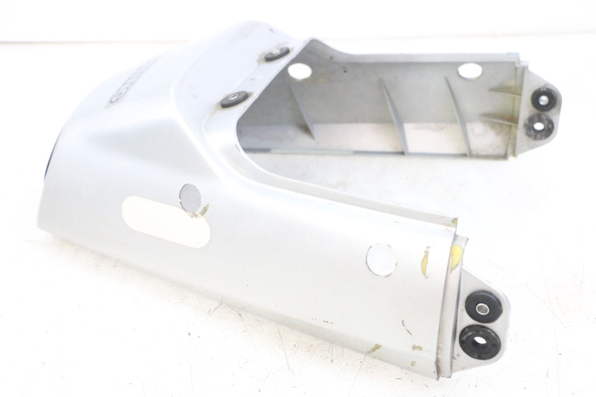 photo de Carena posteriore HYOSUNG GF 125 (2001 - 2005) - Vista d'insieme del prodotto