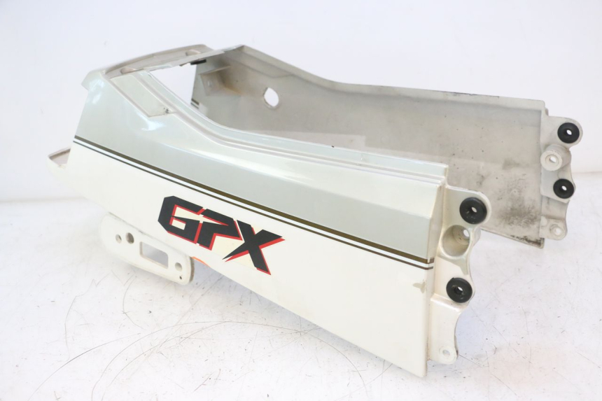 photo de CARENA POSTERIORE KAWASAKI GPX F ZX750F 750 (1986 - 1990) - Ricambio usato controllato