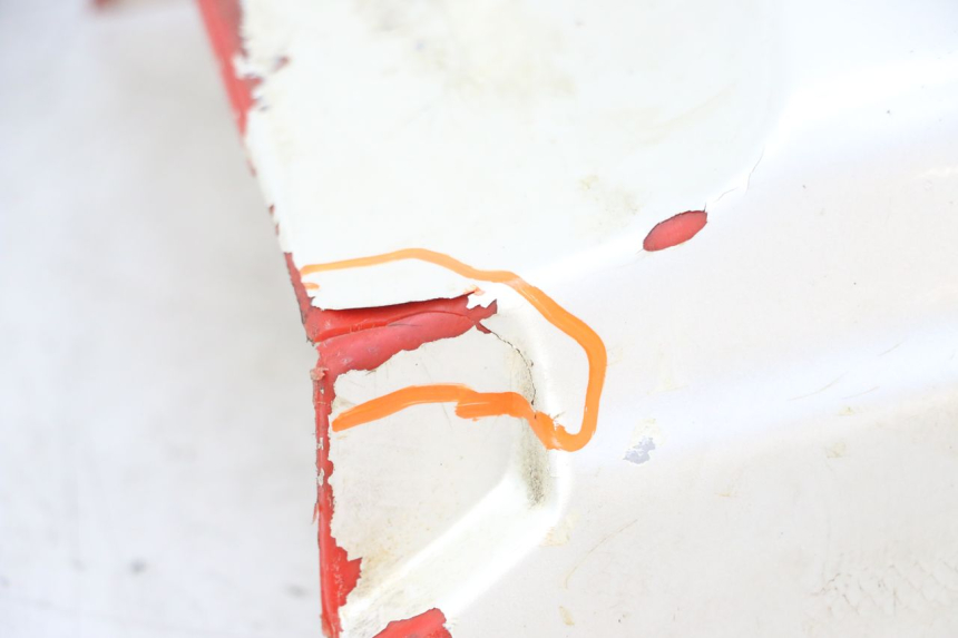 photo de CARENA POSTERIORE HONDA MTX TC02 125 (1987 - 1989) - Stato della superficie e materiale