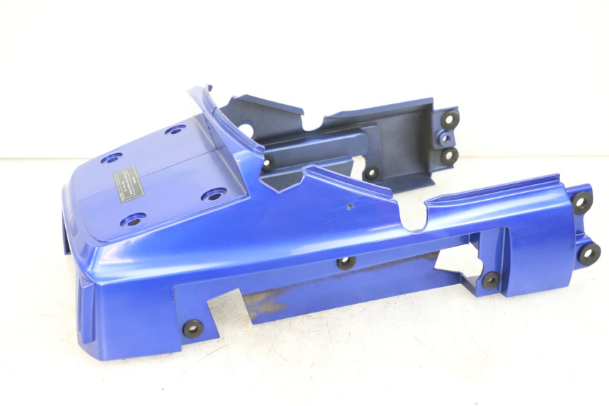 photo de Carena posteriore KAWASAKI GTR 1000 (1994 - 2004) - Primo piano tecnico