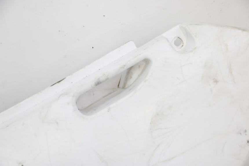 photo de CARENA POSTERIORE KAWASAKI KX 65 (2000 - 2019) - Dettagli dei punti di fissaggio