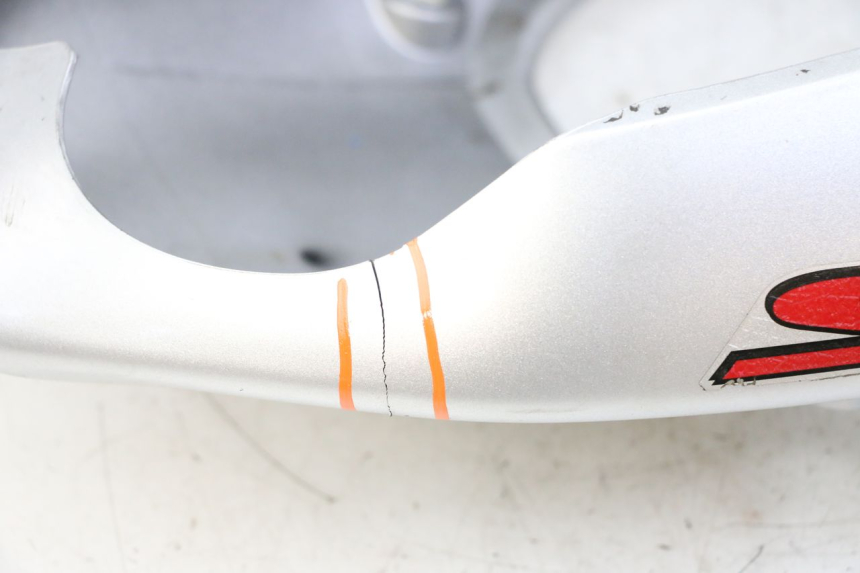 photo de CARENA POSTERIORE KAWASAKI ZR7 ZR-7 S 750 (1999 - 2004) - Altra angolazione