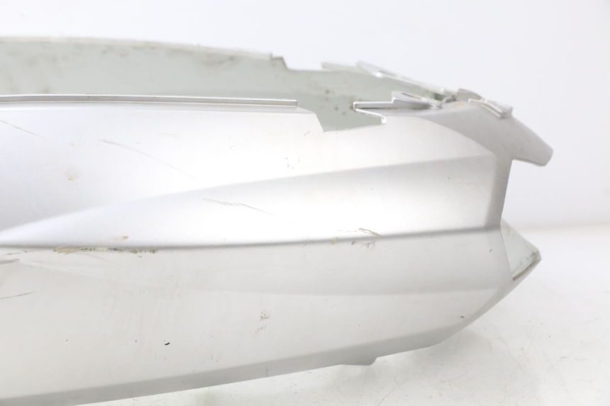 photo de CARENA POSTERIORE PEUGEOT KISBEE 2T 50 (2010 - 2017) - Stato della superficie e materiale