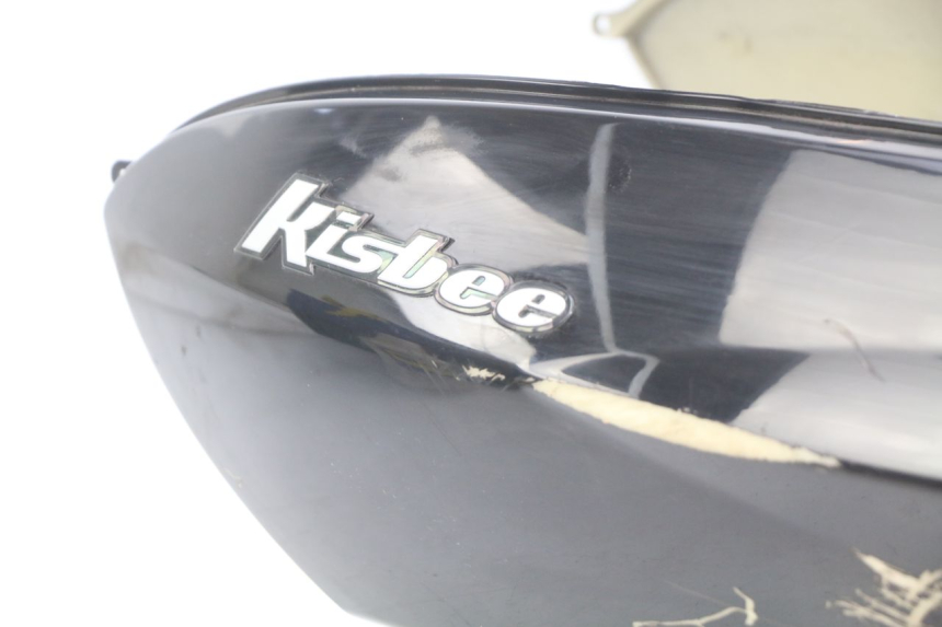 photo de CARENATURA POSTERIORE PEUGEOT KISBEE 4T 50 (2010 - 2017) - Stato della superficie e materiale