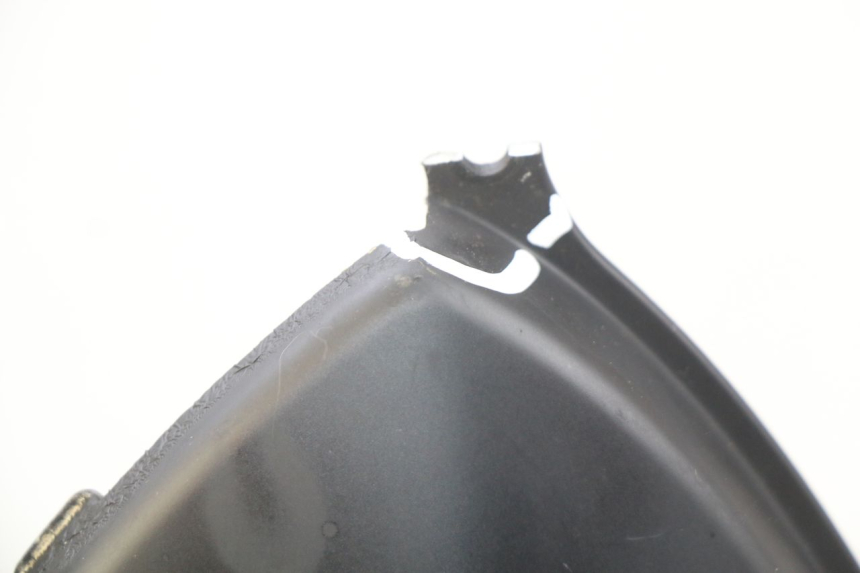 photo de CARENAGE POSTERIORE PEUGEOT KISBEE 4T 50 (2018 - 2022) - Altra vista dell'articolo