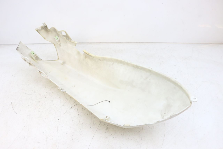 photo de CARENATURA POSTERIORE PEUGEOT KISBEE 4T 50 (2010 - 2017) - Altra vista dell'articolo