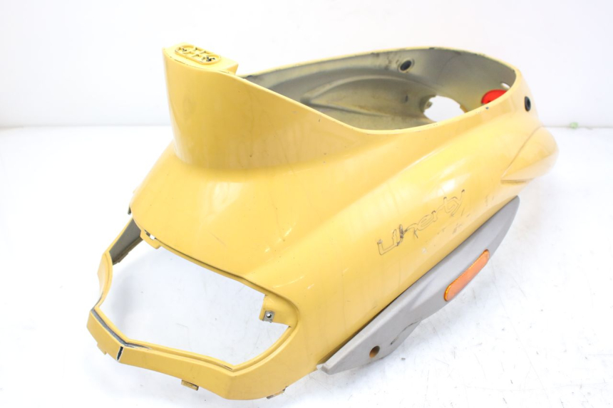 photo de CARENA POSTERIORE PIAGGIO LIBERTY 4T 50 (2004 - 2008) - Ricambio usato controllato
