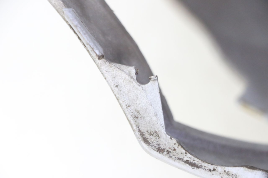 photo de CARENA POSTERIORE PIAGGIO LIBERTY 125 (1998 - 2008) - Zoom sullo stato d'uso