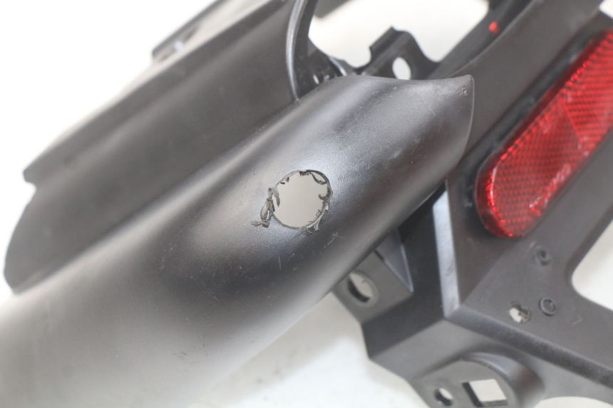 photo de CARENA POSTERIORE PEUGEOT LUDIX 50 (2008 - 2017) - Primo piano tecnico