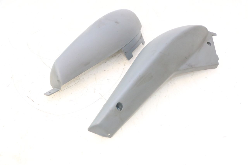 photo de CARENA POSTERIORE PEUGEOT LUDIX ONE 14P 50 (2004 - 2013) - Altra vista dell'articolo
