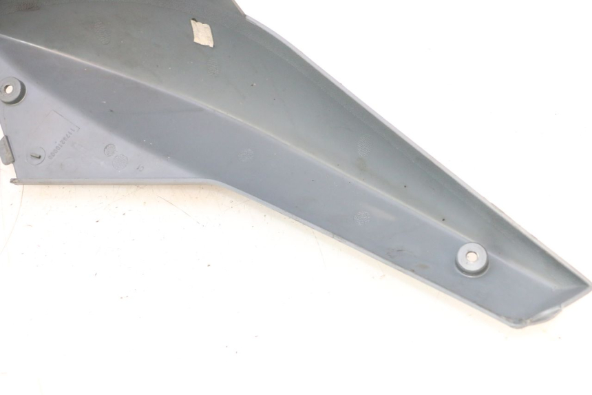 photo de CARENA POSTERIORE PEUGEOT LUDIX ONE 14P 50 (2004 - 2013) - Primo piano tecnico