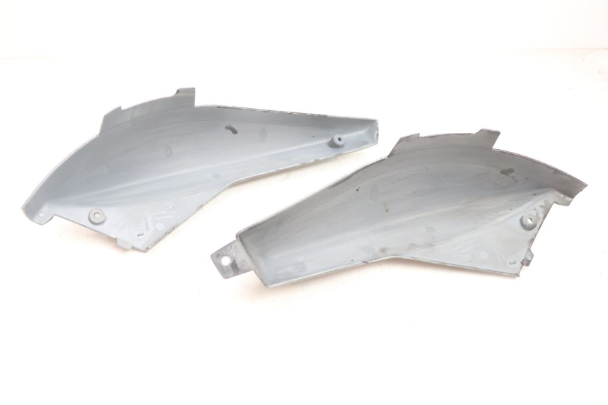 photo de CARENA POSTERIORE PEUGEOT LUDIX ONE 50 (2004 - 2006) - Ricambio usato controllato