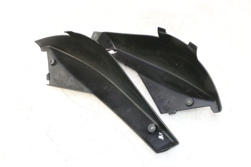 photo de CARENA POSTERIORE PEUGEOT LUDIX PRO 2T 50 (2010 - 2017) - Dettaglio del componente
