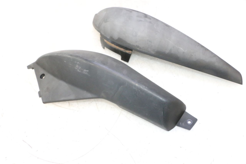 photo de CARENA POSTERIORE PEUGEOT LUDIX PRO 2T 50 (2010 - 2017) - Primo piano tecnico