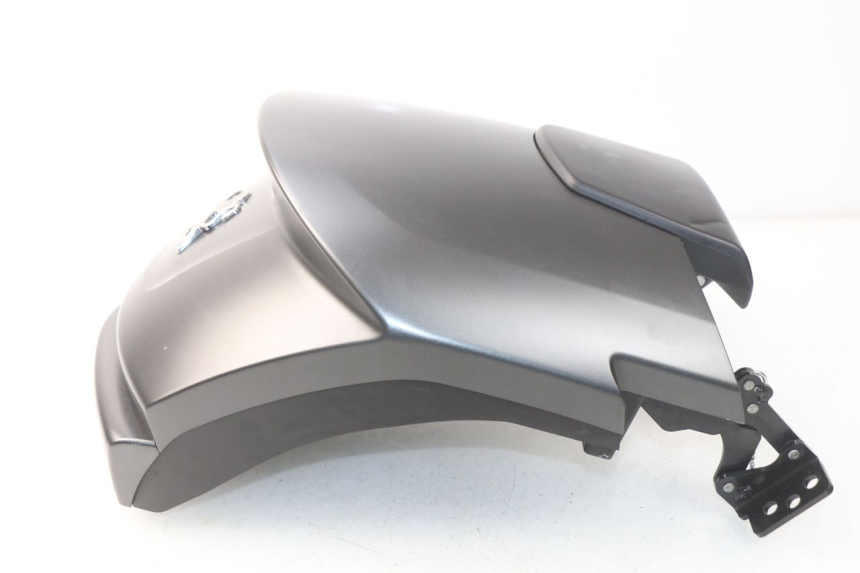 photo de Carena posteriore PEUGEOT METROPOLIS 400 (2017 - 2020) - Stato della superficie e materiale