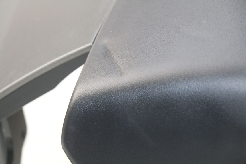 photo de Carena posteriore PEUGEOT METROPOLIS 400 (2017 - 2020) - Ricambio usato controllato