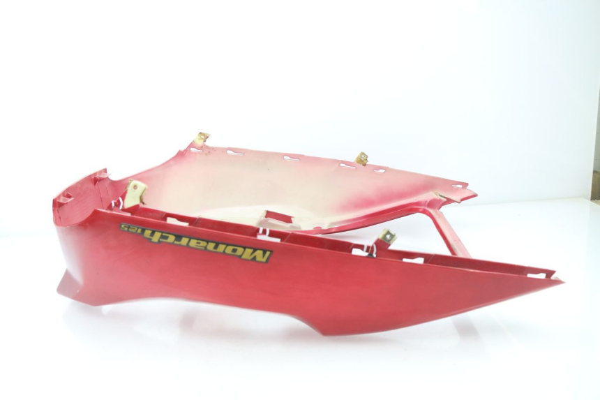 photo de Carena posteriore LINHAI MONARCH 125 (2003 - 2005) - Dettagli dei punti di fissaggio