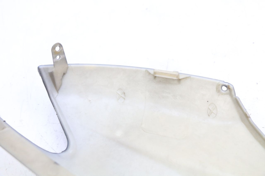 photo de CARENAGE POSTERIORE MBK OVETTO 2T 50 (2007 - 2017) - Altra angolazione