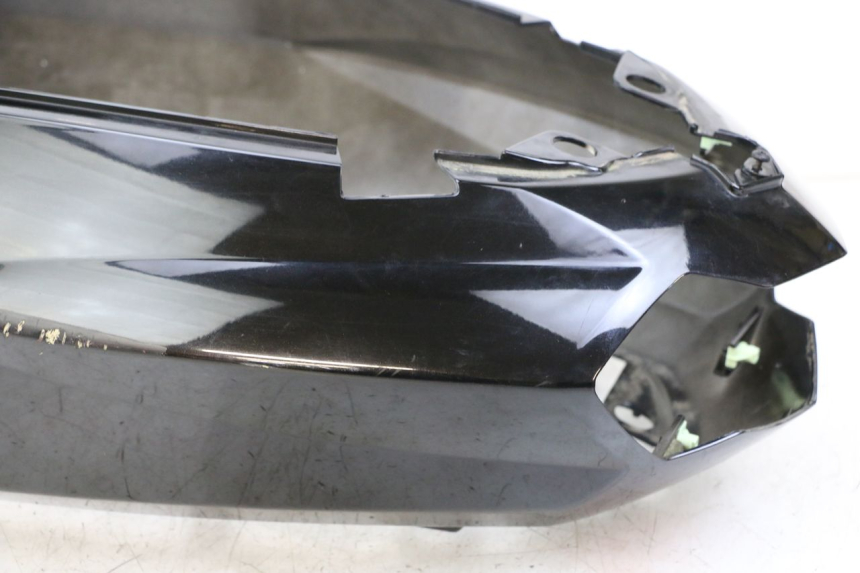 photo de CARENAGE POSTERIORE PEUGEOT KISBEE 4T 50 (2018 - 2022) - Marcature e riferimenti originali