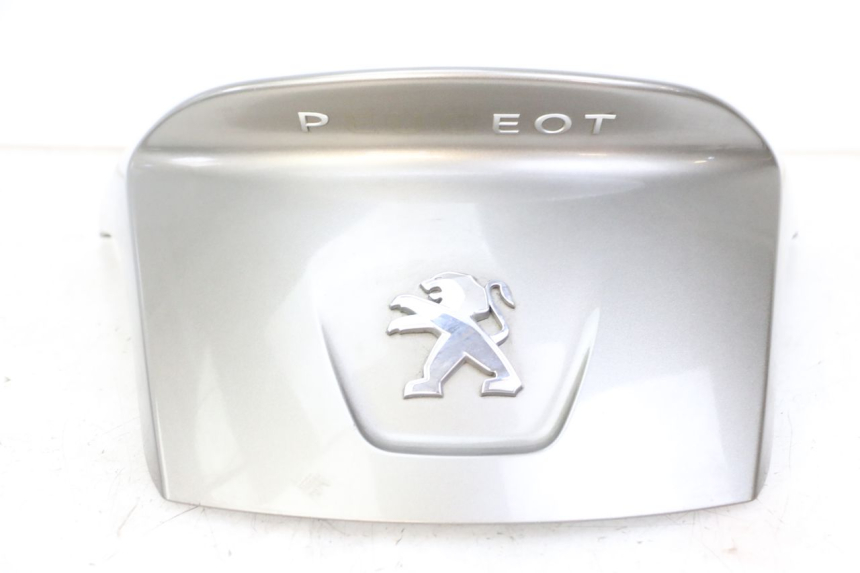 photo de CARENA POSTERIORE PEUGEOT SATELIS 125 (2013 - 2018) - Stato della superficie e materiale