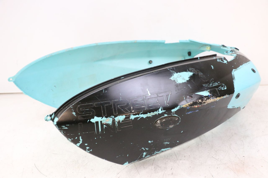 photo de CARENA POSTERIORE PEUGEOT STREETZONE 4T 50 (2018 - 2023) - Altra angolazione