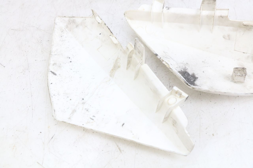 photo de CARENAGE POSTERIORE YCF R-START 125 - Primo piano tecnico