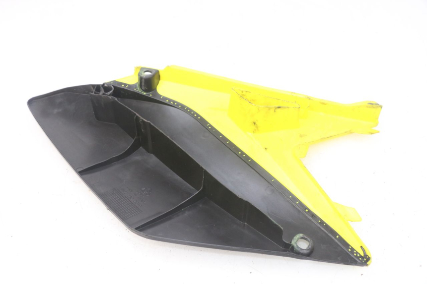 photo de CARENA POSTERIORE SUZUKI RM-Z RMZ 250 (2010 - 2016) - Primo piano ad alta risoluzione