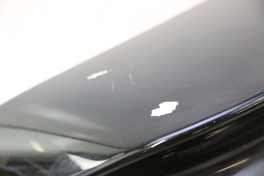 photo de CARENA POSTERIORE PEUGEOT SATELIS 125 (2013 - 2018) - Primo piano ad alta risoluzione