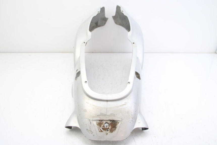 photo de CARENAGE POSTERIORE APRILIA SCARABEO 4T 50 (2009 - 2017) - Dettagli dei punti di fissaggio